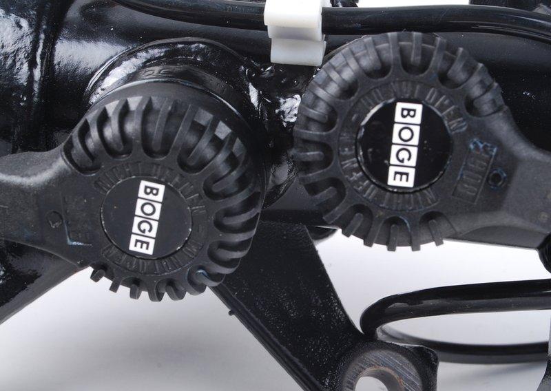 Амортизационная стойка Л Пд