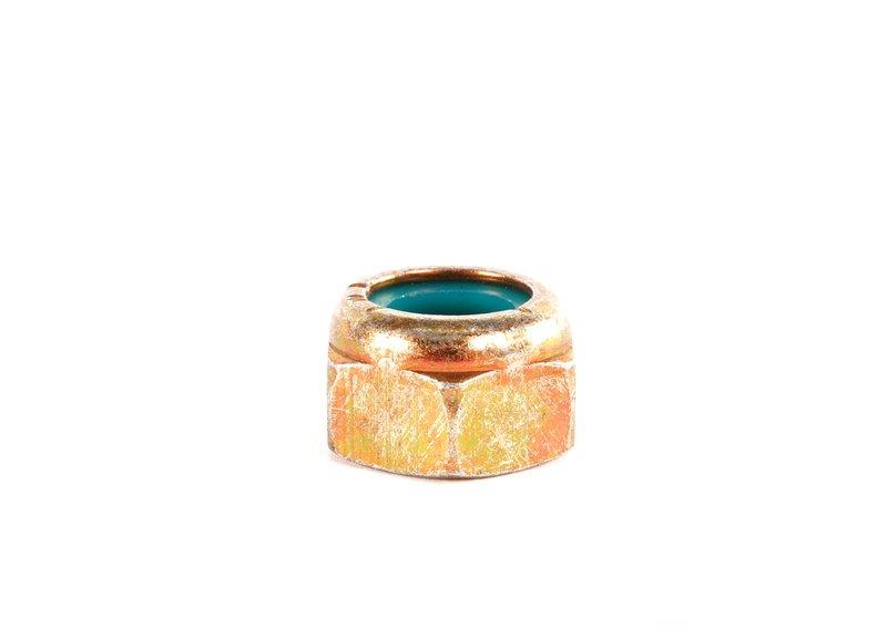 Гайка шестигранная самоконтрящаяся