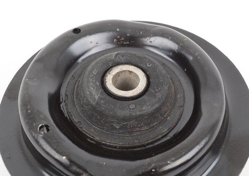 Верхняя опора амортизационной стойки