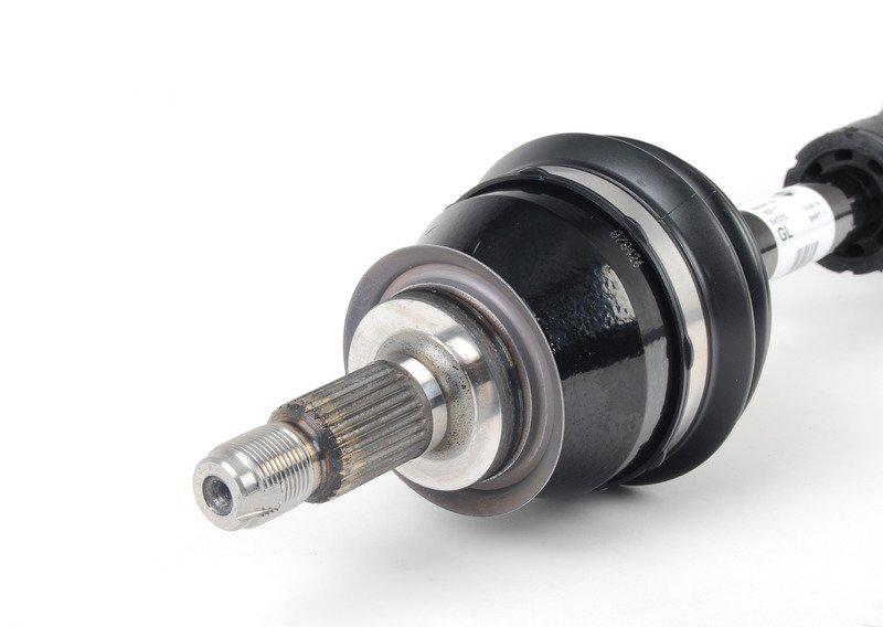 Приводной вал колеса Л