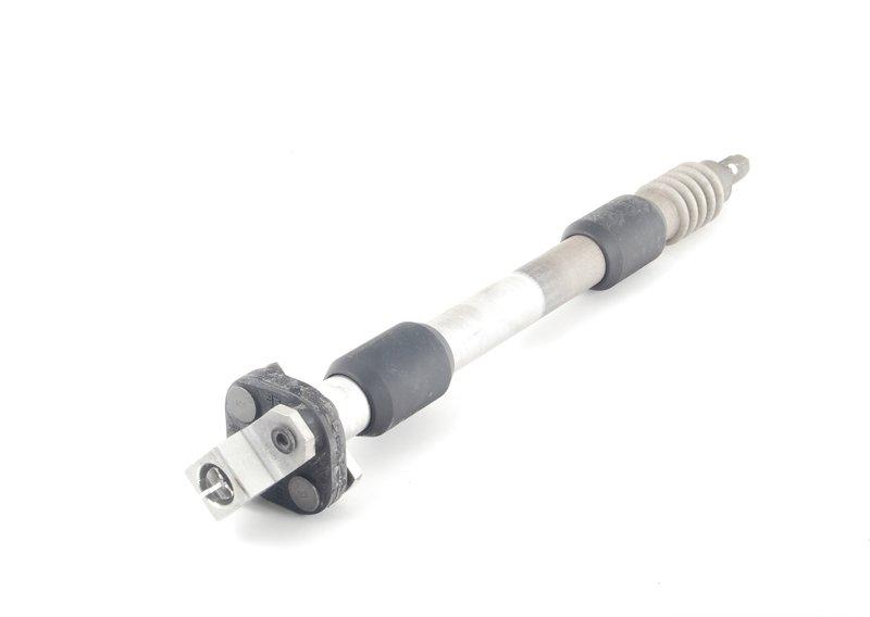 E53 рулеваяой вал