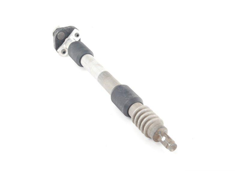 E53 рулеваяой вал