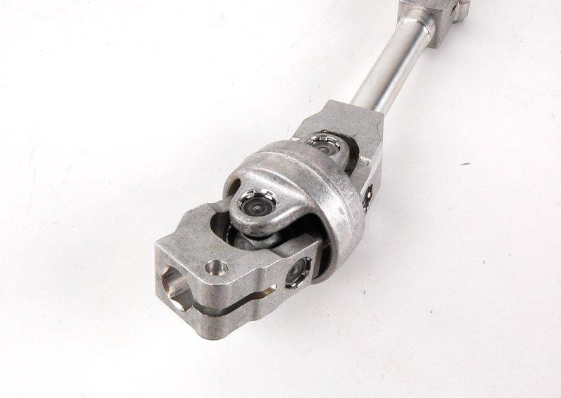 Карданный шарнир