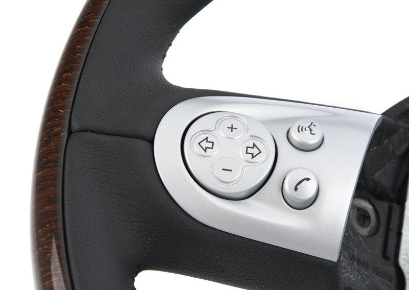 Многоф.спорт.рулевое колесо, кожа/дер.