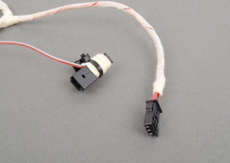 F57/F54/F60/F55/F56 Соединительный провод рулевого колеса