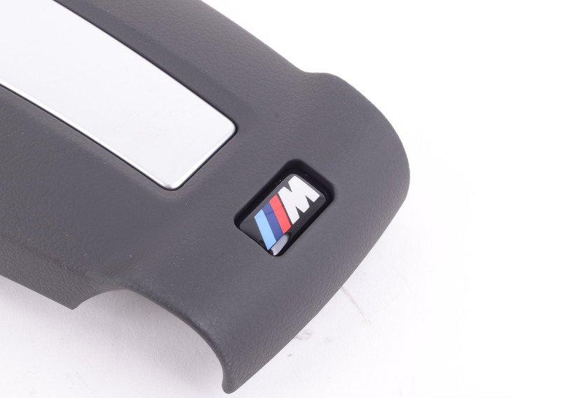 Декоративная накладка на рулевое колесо