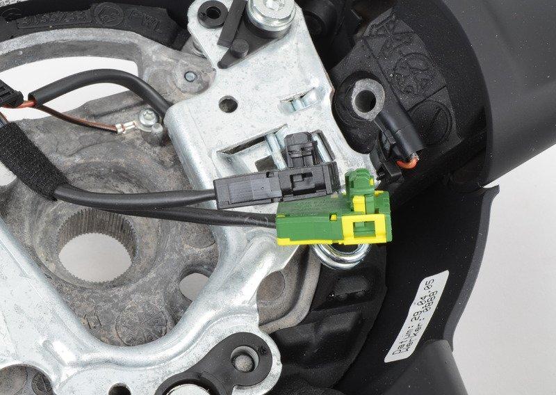 Спорт.рулевое колесо кожа/обод из дерева