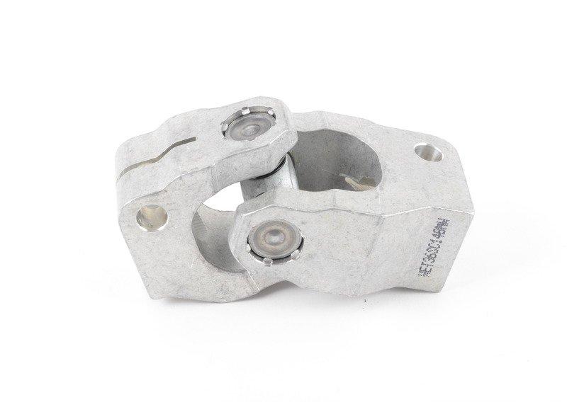 Карданный шарнир с крестовиной