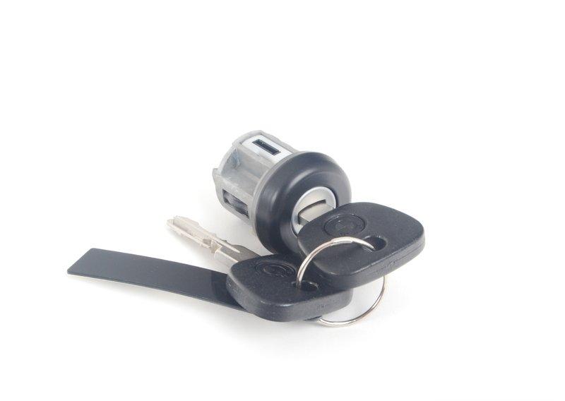 Цилиндр замка с ключом