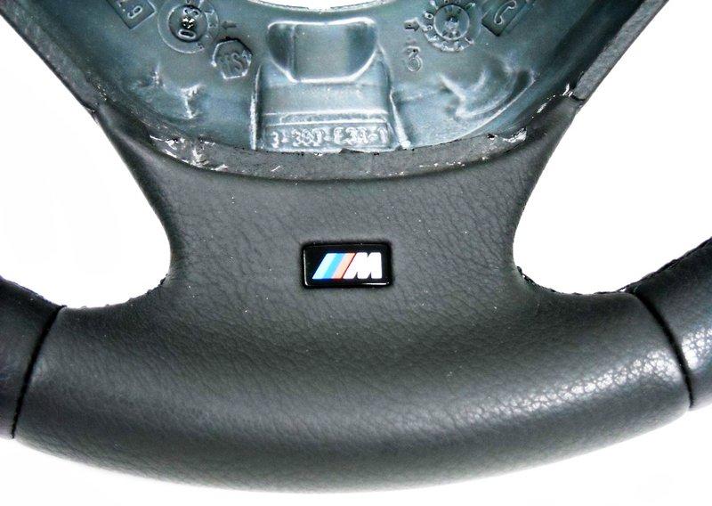 M спортивное рулевое колесо с НПБ,кожа