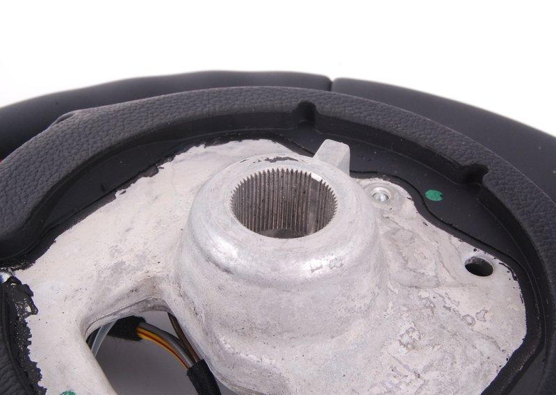 M спортивное рулевое колесо с НПБ,кожа