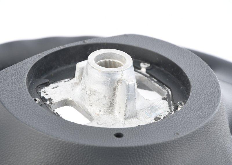 M спортивное рулевое колесо с НПБ,кожа