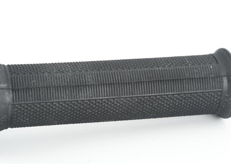 Резиновая ручка круглая слева