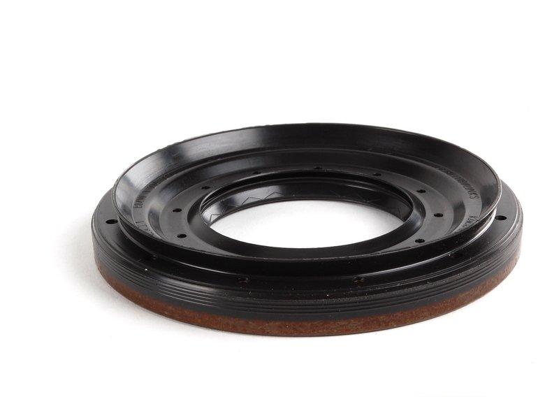 Сальник со стопорным кольцом