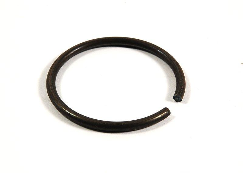 Стопорное кольцо