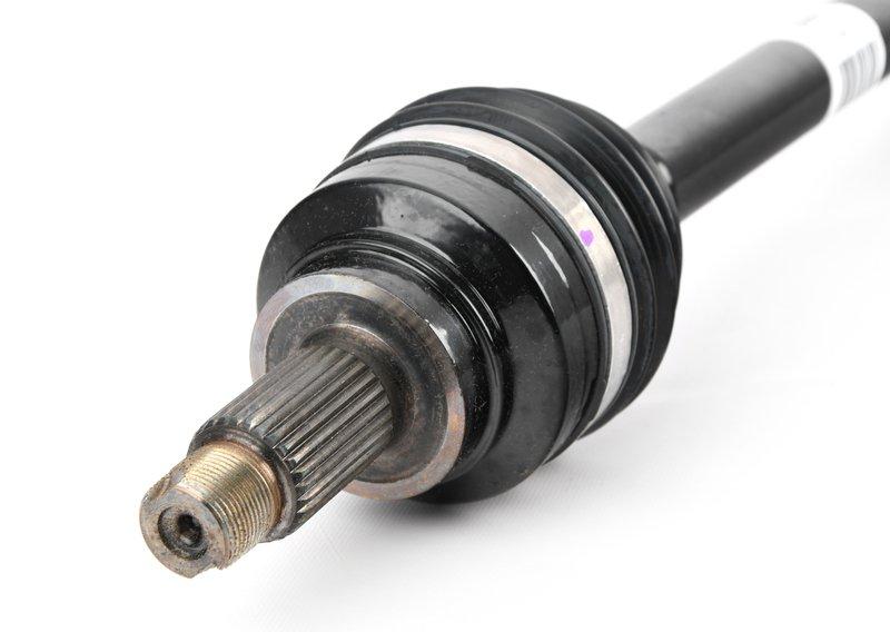 Приводной вал колеса Л