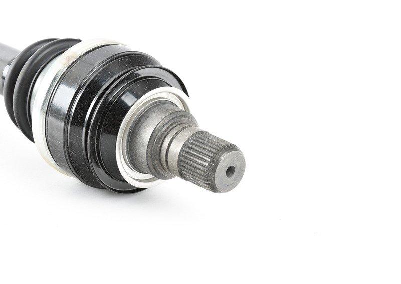 Приводной вал колеса Л