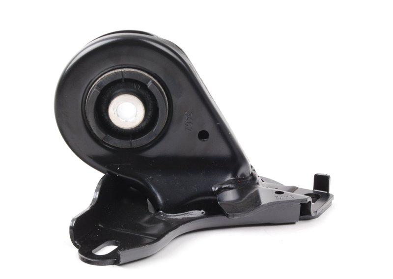 Кронштейн продольного рычага Л