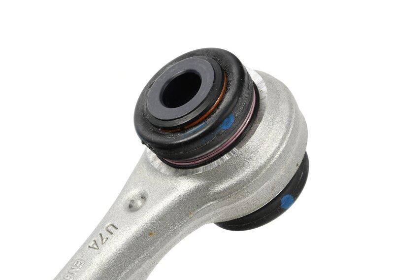 G01 верхний рычаг задней подвески правый