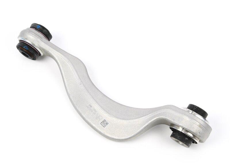 G01 верхний рычаг задней подвески правый