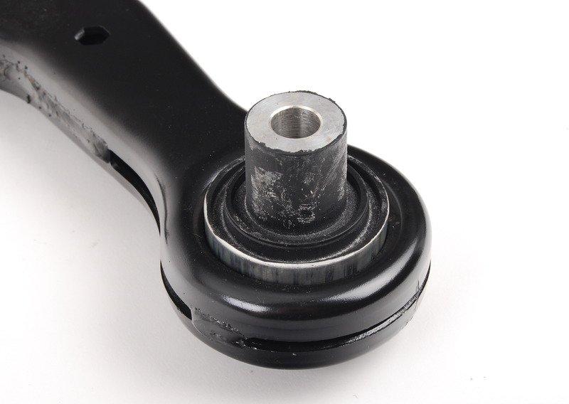 Поперечный рычаг подвески Л