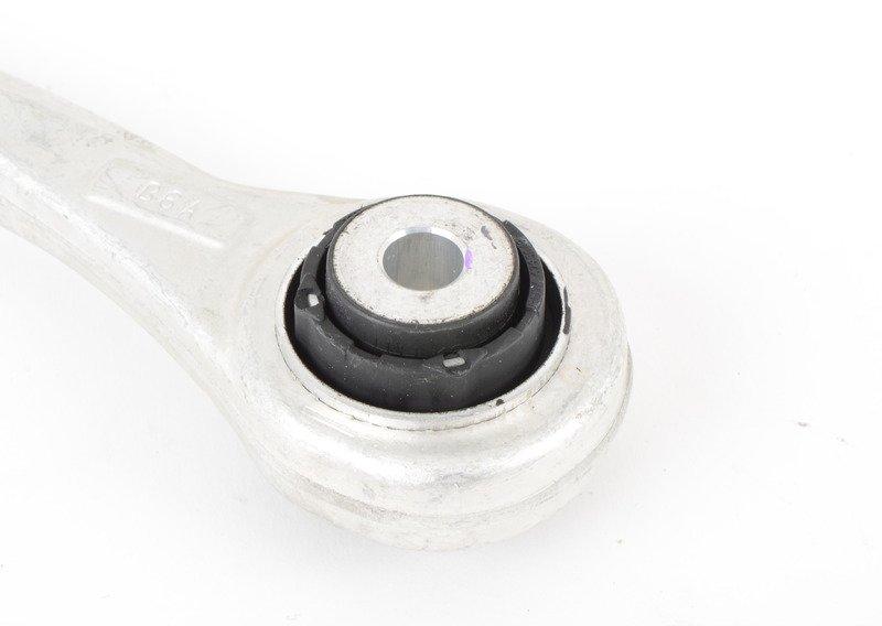 E70/E71/F15/F16/F85/F86 НаПл.рычаг с резиномет.шарниром П