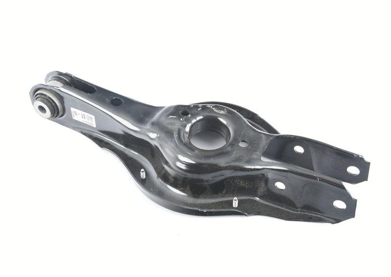 G20/G29 Рычаг контроля развала с р/м шарниром