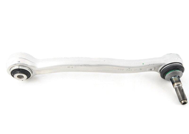 G80 Поп.рычаг подвески с рез.мет.шарниром П