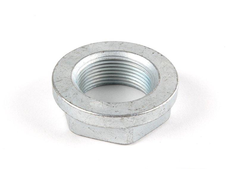 Гайка с буртиком