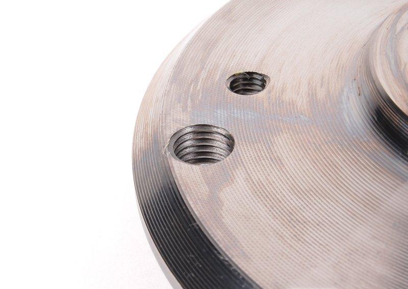 Ступица выходного фланца дифференциала