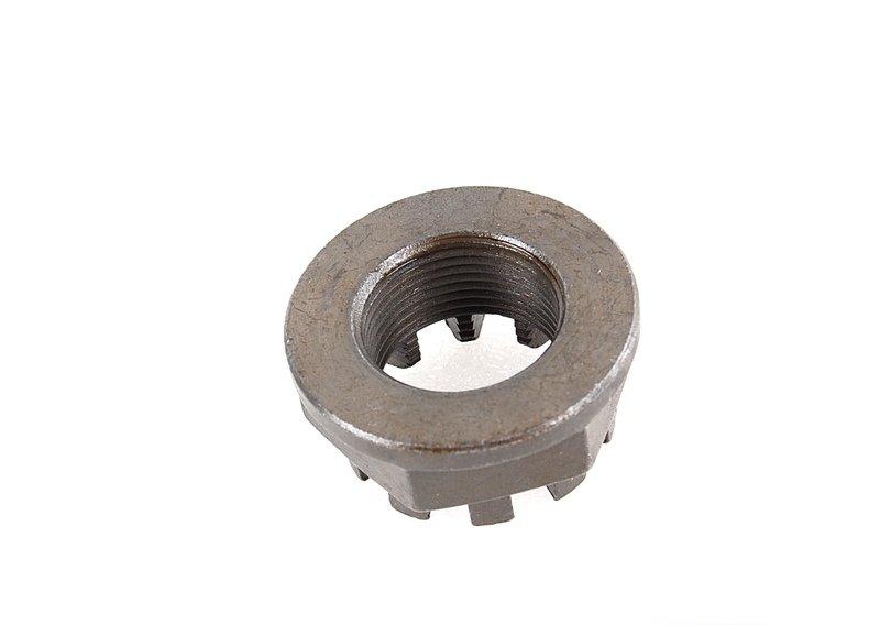 Корончатая гайка