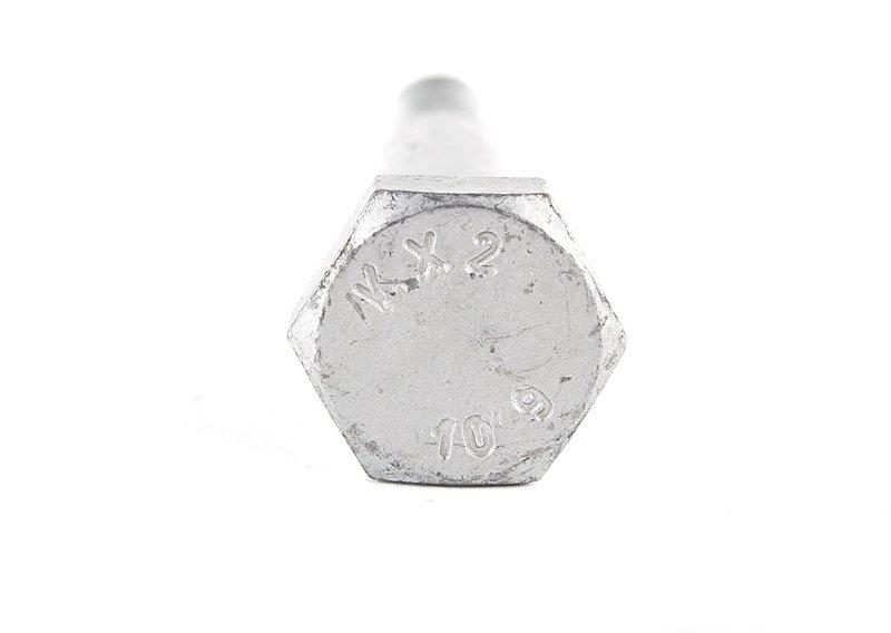 Болт с шестигранной головкой