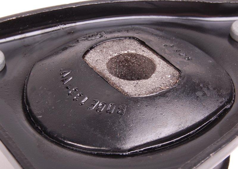 Верхняя опора амортизационной стойки