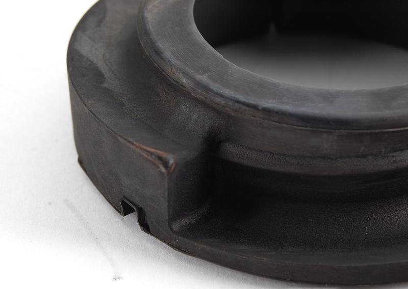 E31 Изолирующая прокладка пружины