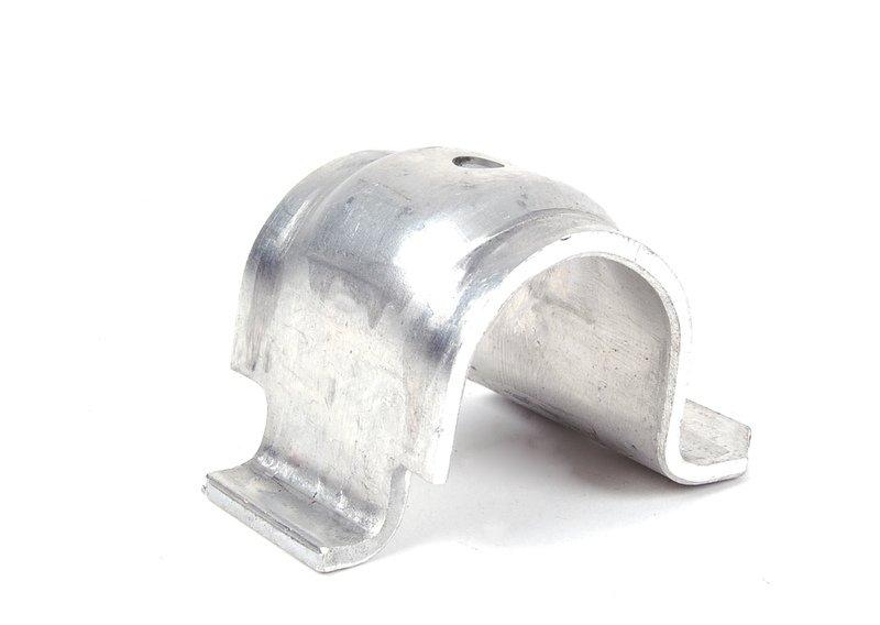 Удерживающая скоба стабилизатора E39