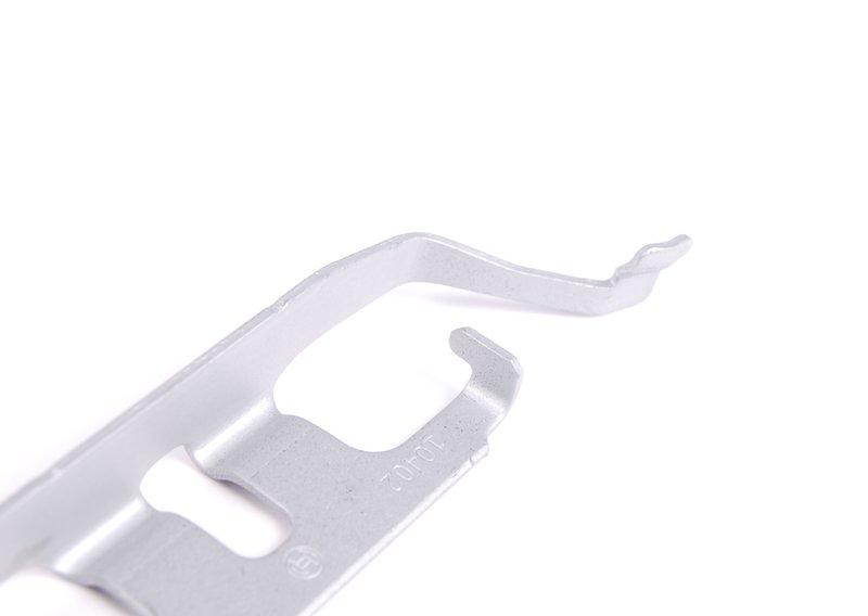 Фиксирующая пружина супорта F20 /  F30 /  F25  / F26 / F34 GT