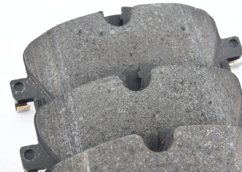 G30/G01/G02 Колодки передние B48/B47