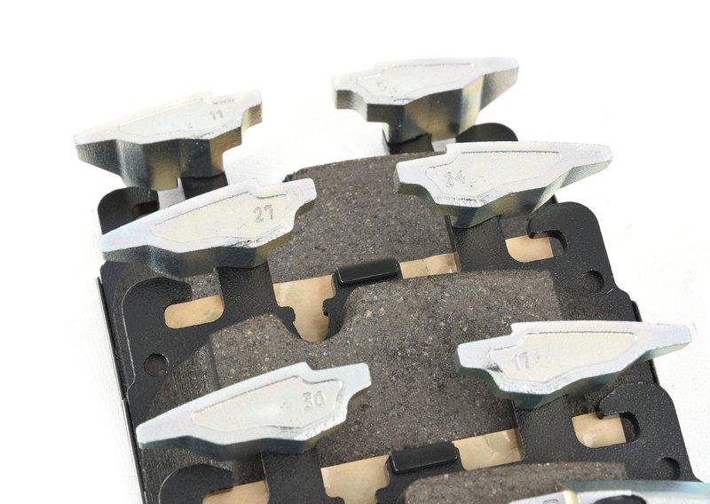 G30/G32/G14/G30/G11N Рем.к-т торм.накладок. безасбестовых (Спортивные тормоза M)