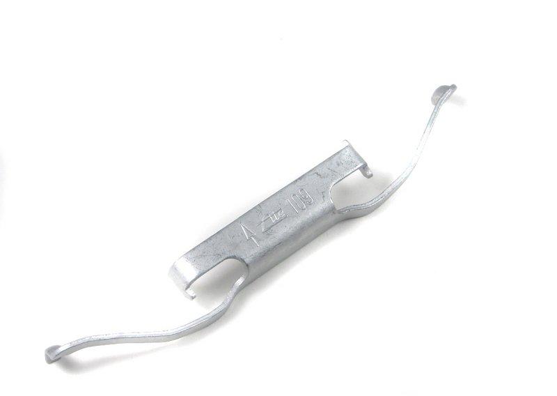 Фиксирующая пружина