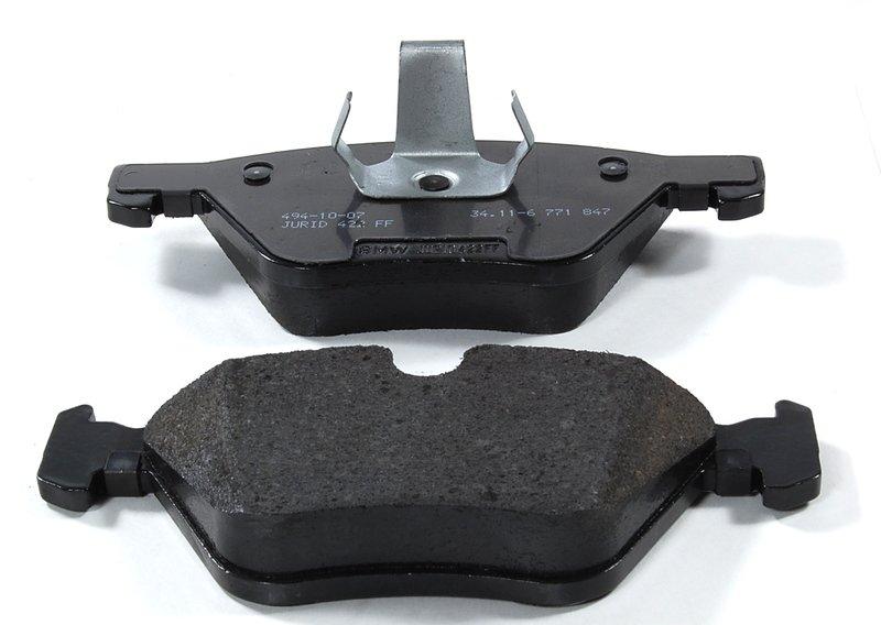 E90/E84 комплект колодок