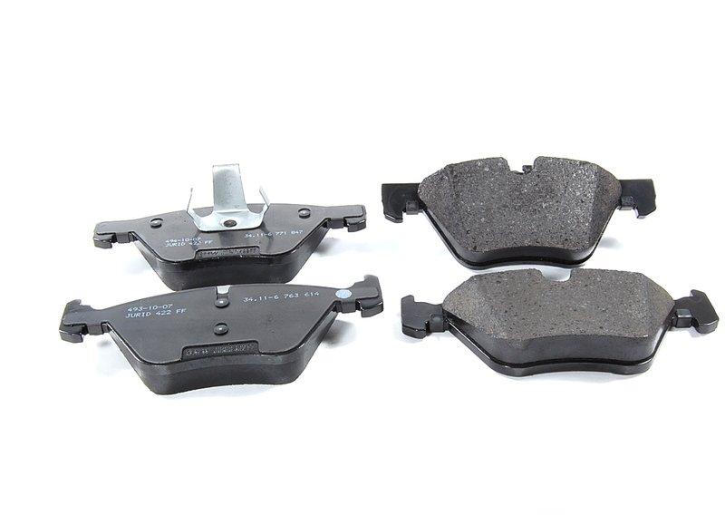 E90/E84 комплект колодок