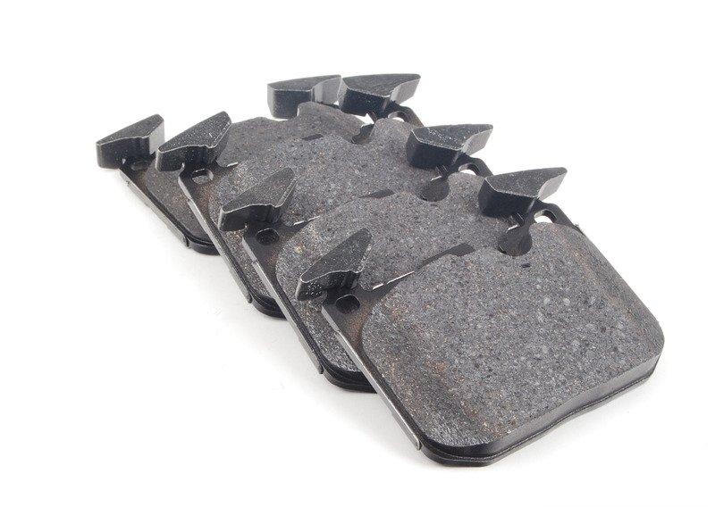 F30 колодки передние