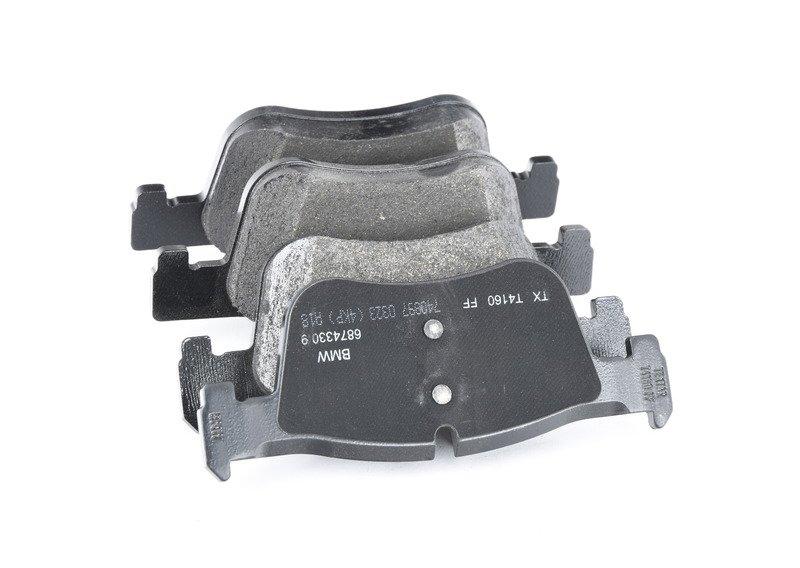 F30 колодки передние