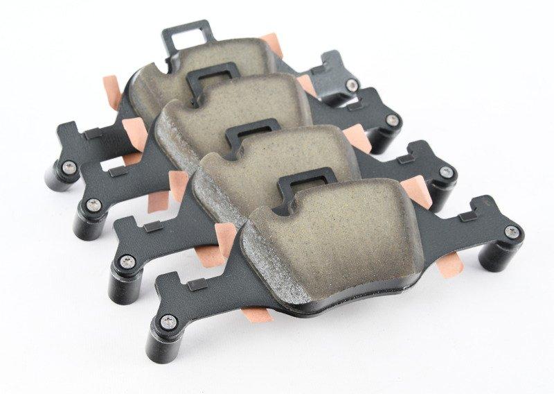 G30 колодки передние