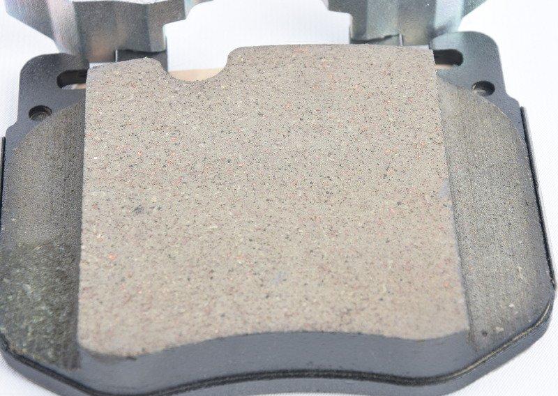 G30/G32/G14/G30/G11N Рем.к-т торм.накладок. безасбестовых (Спортивные тормоза M)