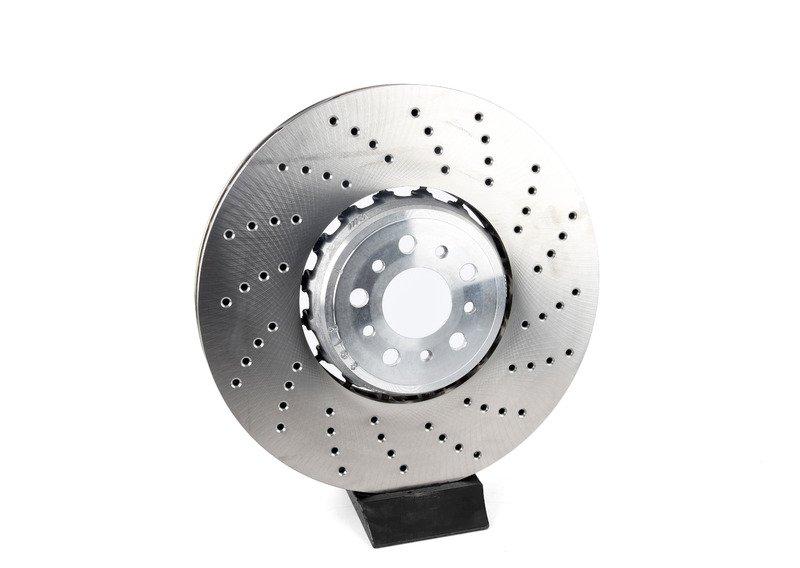 F90 тормозной диск передний правый