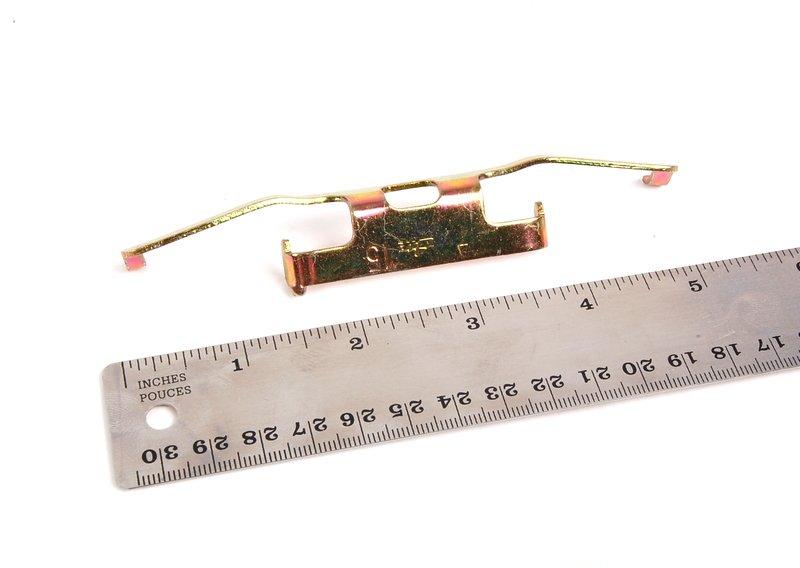 Фиксирующая пружина