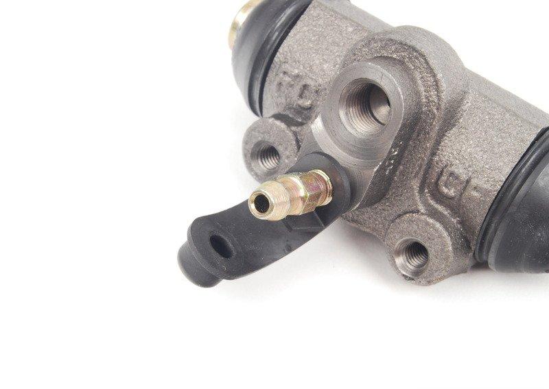 Колесный тормозной цилиндр