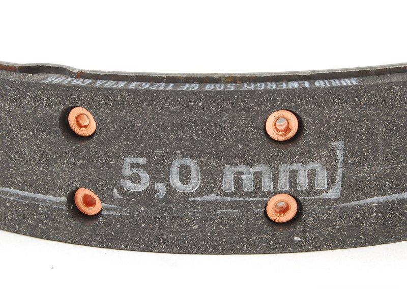 Тормозная колодка безасбестовая