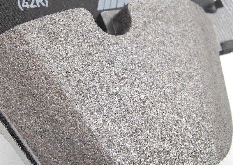 Рем.к-т торм.накладок. безасбестовых E82 M Coup